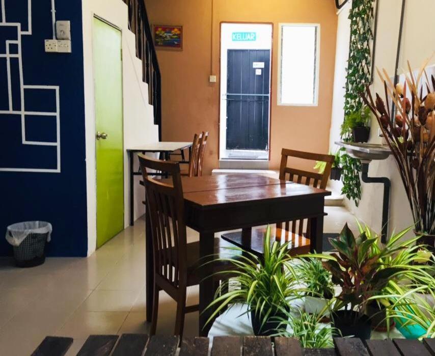 Travellers Diary Guesthouse Malacca Extérieur photo
